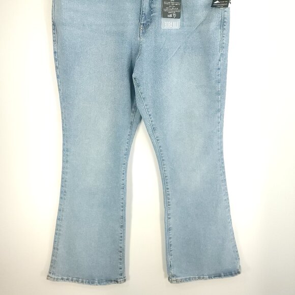 LuLaRoe Flare Jeans Women's 34 Light Blue Denim Slimming Panel - Picture 2 of 11